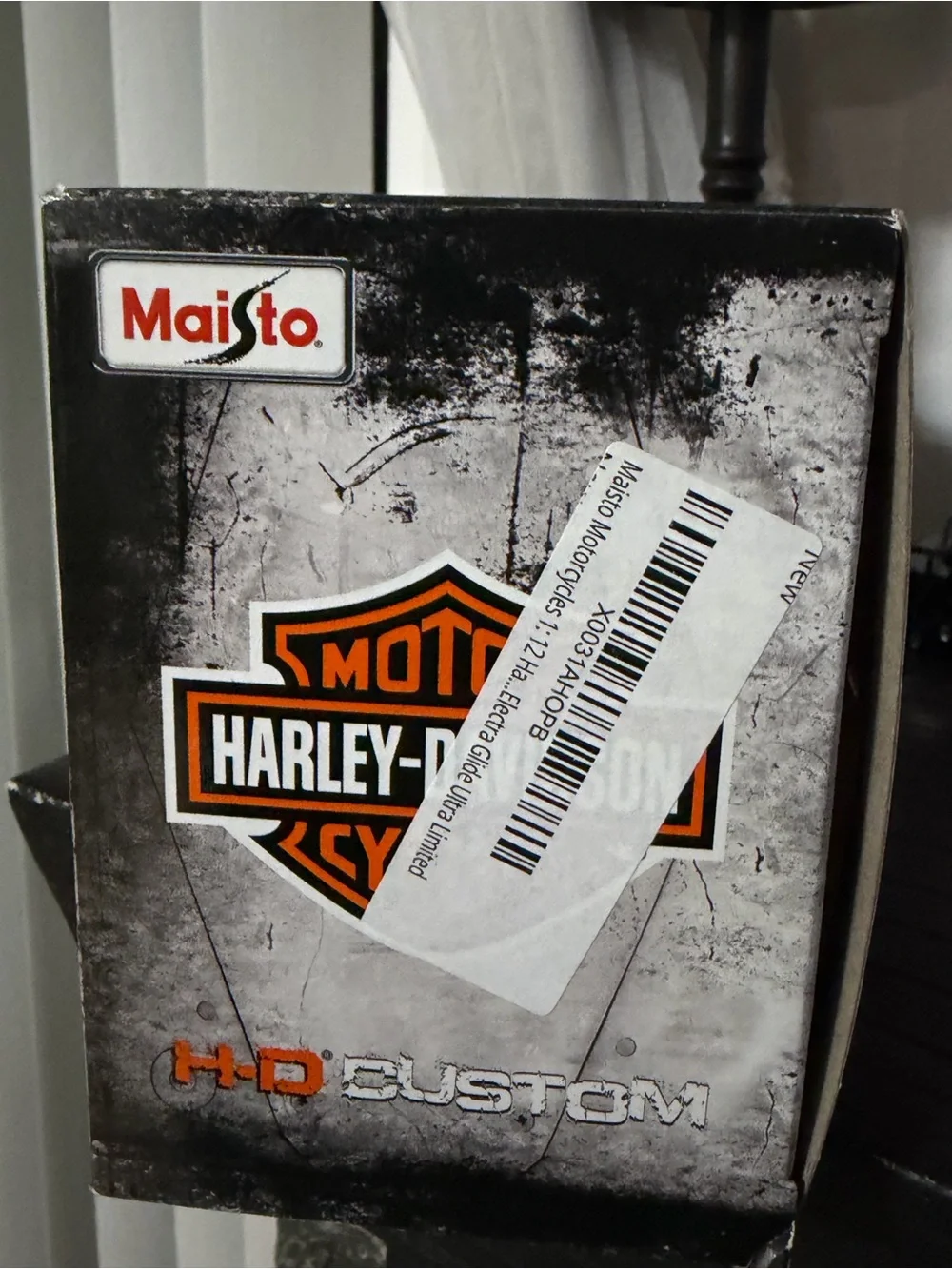 NWOT: Maisto Motor Harley-Davidson Cycles H-D Custom